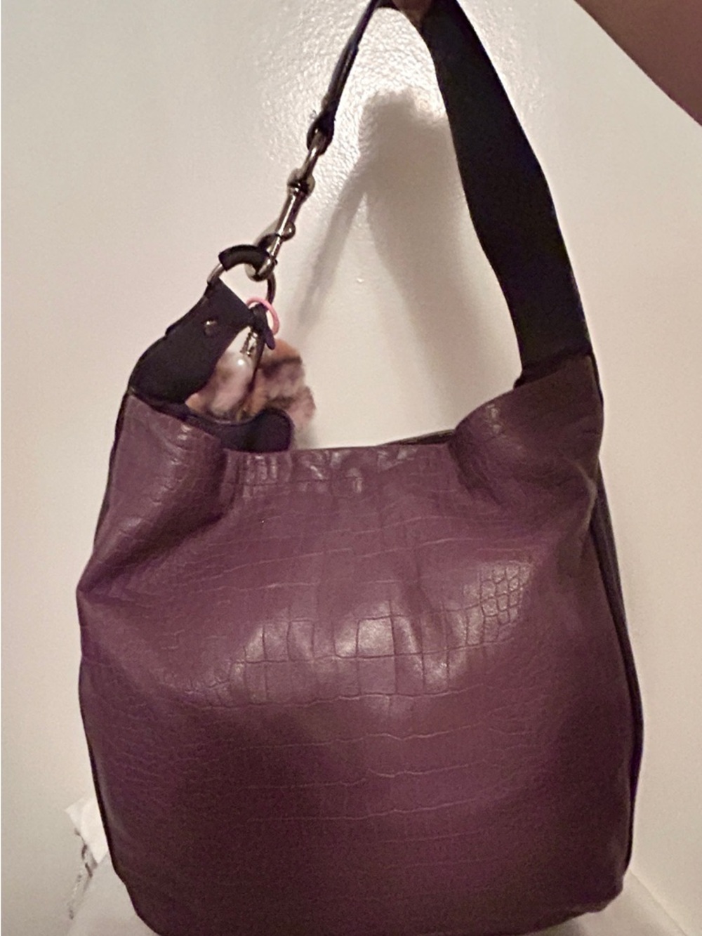 Coach Avery Embossed Croc Hobo Bag, Authentic Coach charm added. - Picture 4 of 13